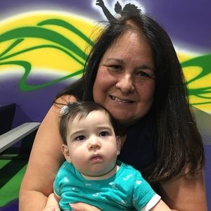 Meet your Posher, Cynthia